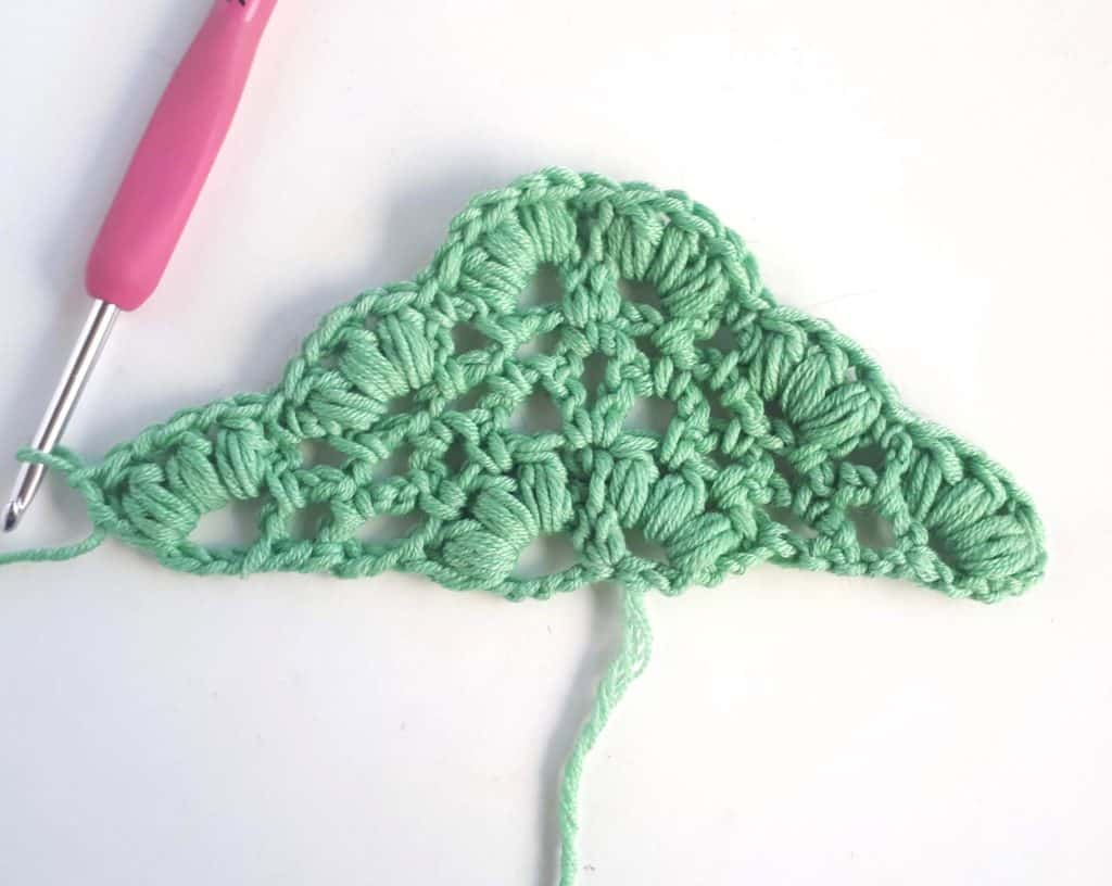 Romantic Lacy Shawl Crochet Pattern - Seamróg - Annie Design Crochet