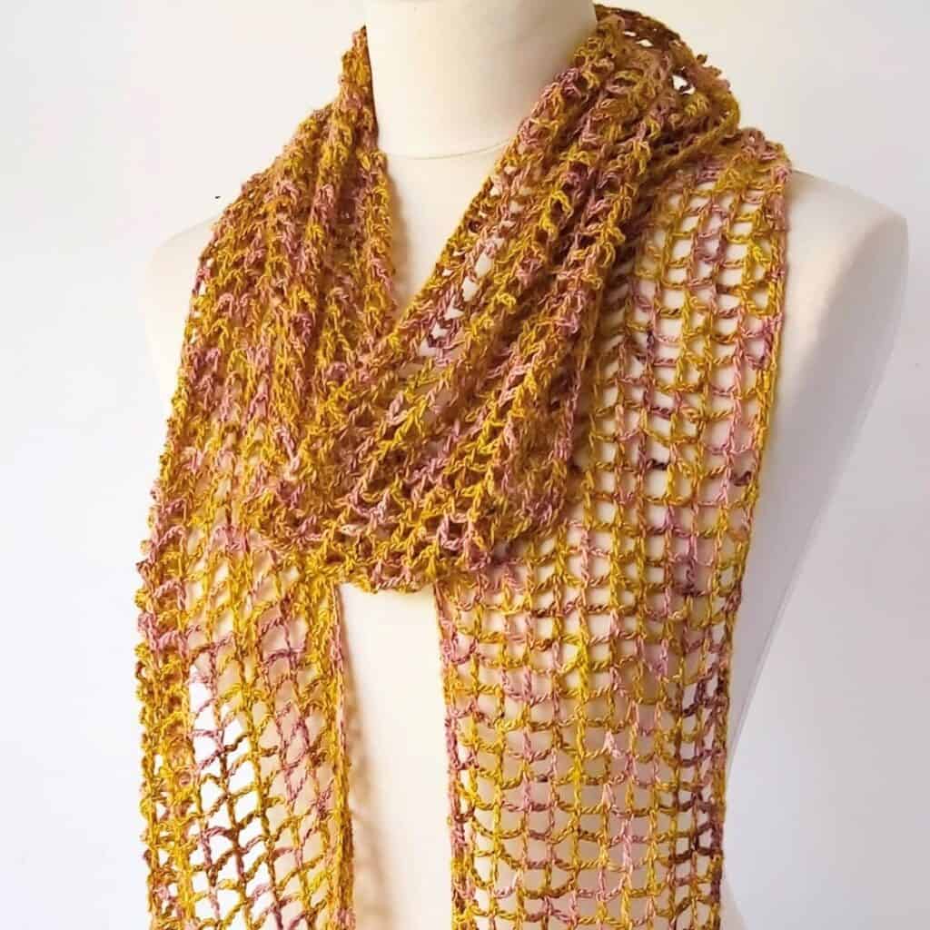 Simple Lace Crochet Scarf Pattern - Annie Design Crochet