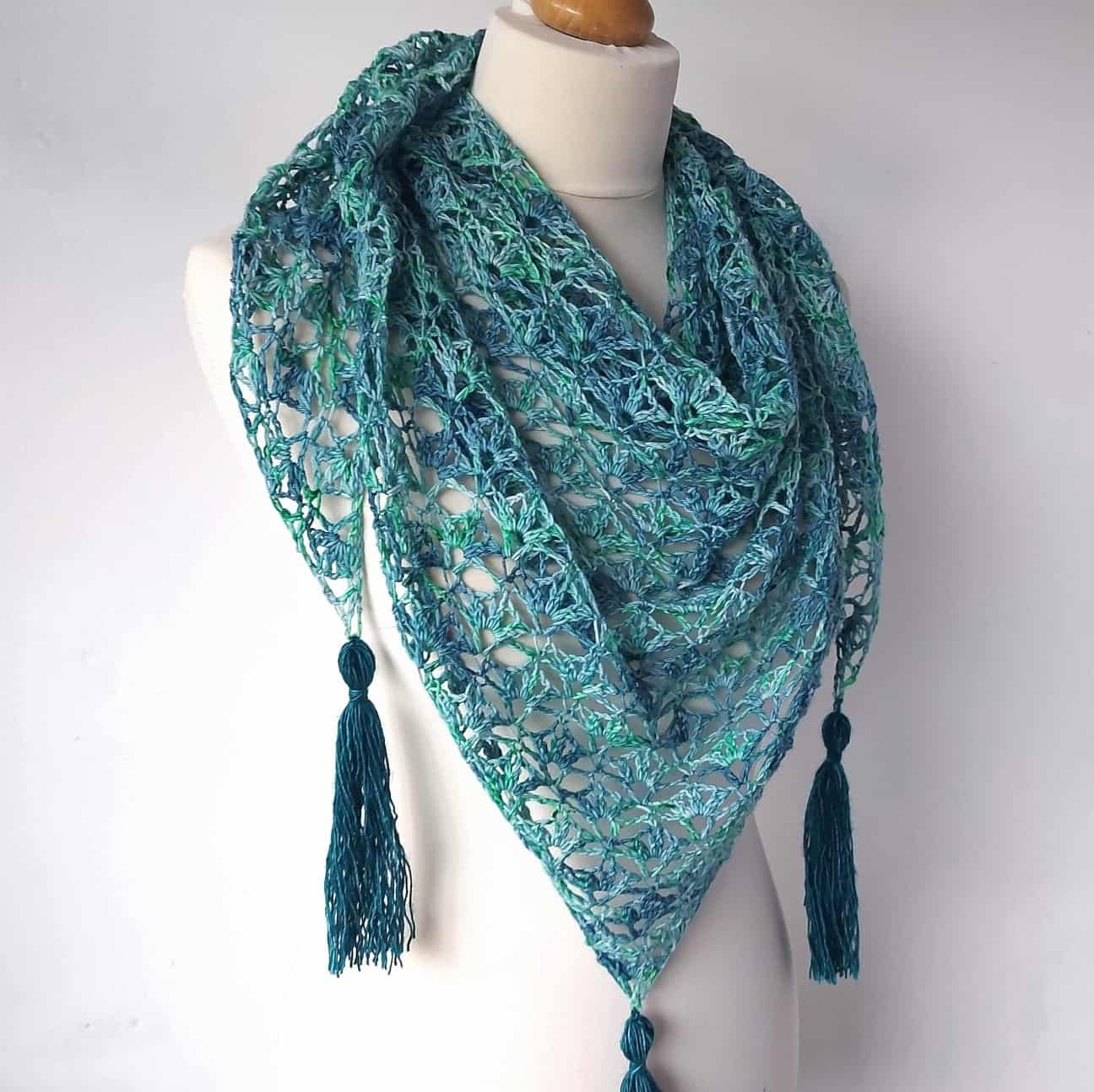 Crochet One Skein Lace Shawl – Winter Ice