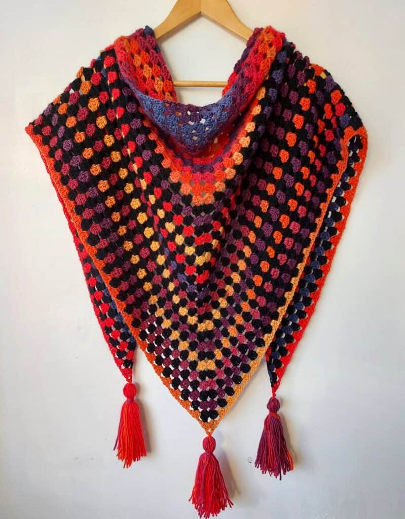 crochet granny stripe shawl pattern