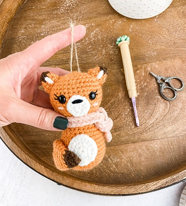 crochet amiguruni fox ornament