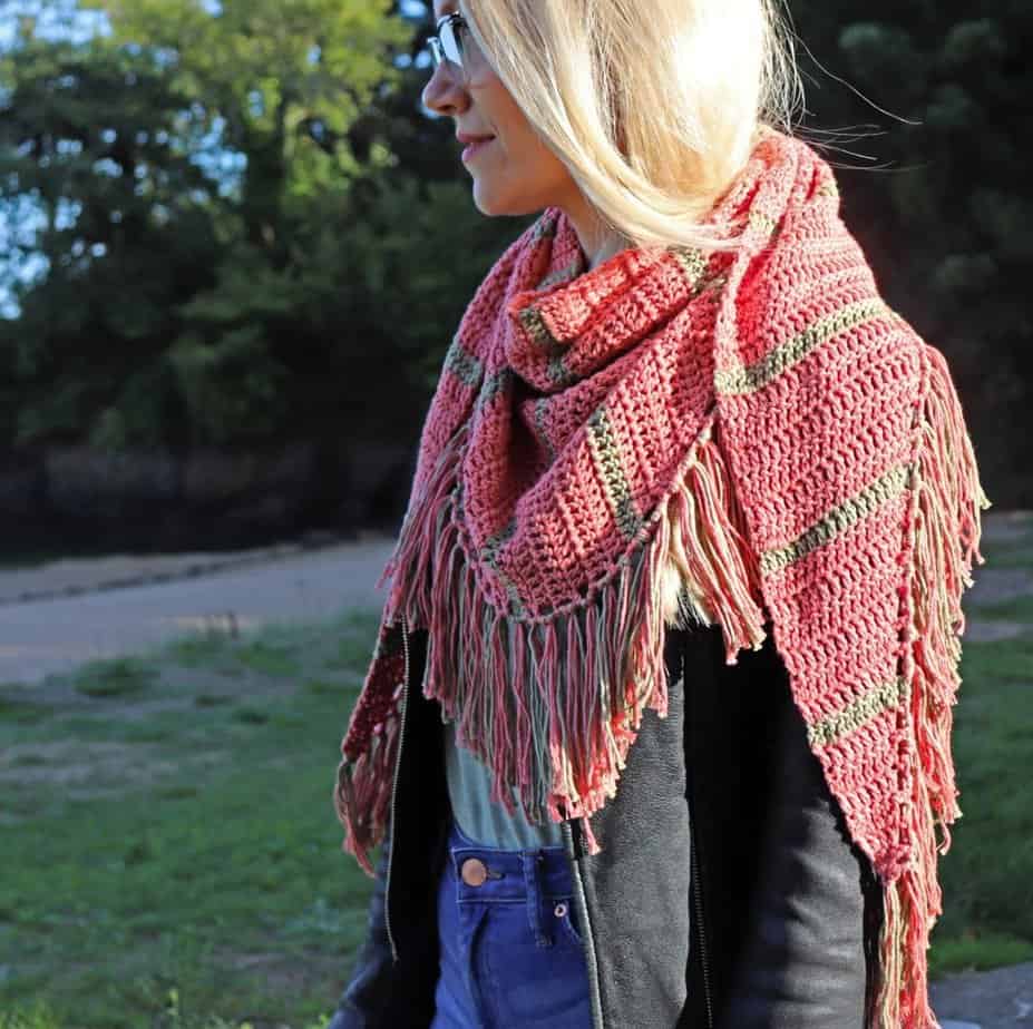 salmon color crochet shawl