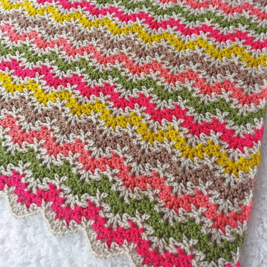 crochet v stitch ripple blanket