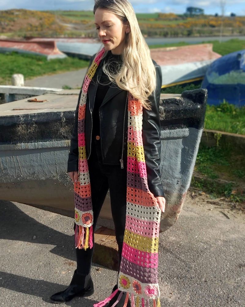 long crochet stripe scarf