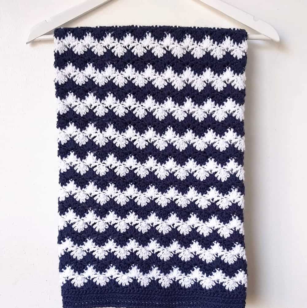 navy and white crochet baby blanket