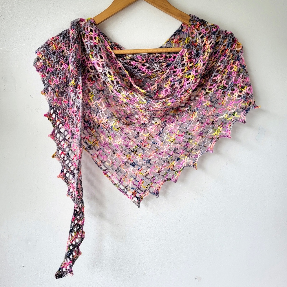 easy asymmetrical crochet shawl