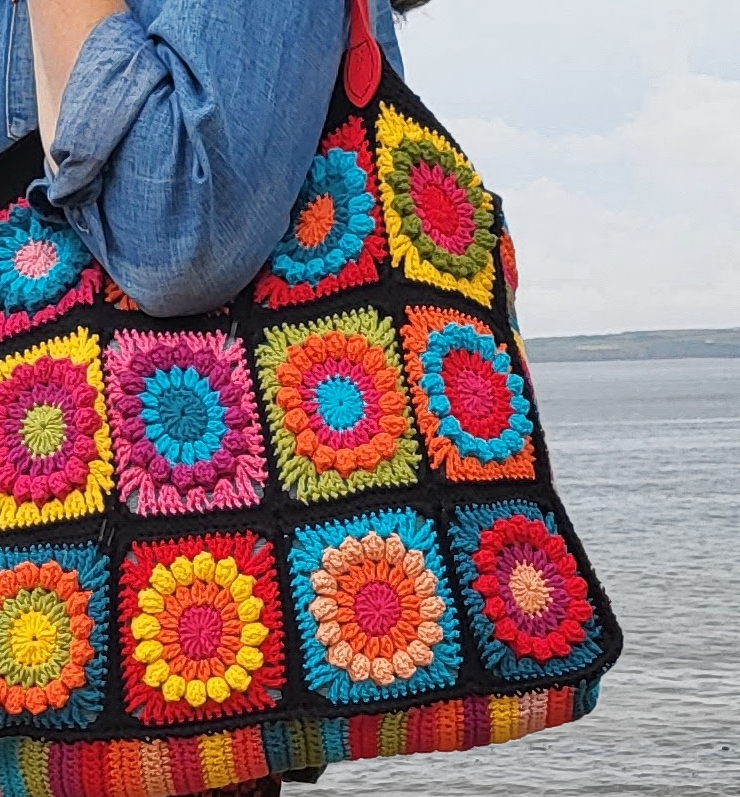 crochet granny sunflower square bag