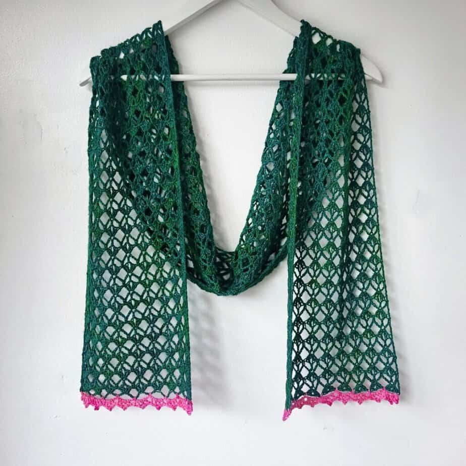 Easy Crochet Lace Scarf Pattern - One Skein Wonder! - Annie Design Crochet