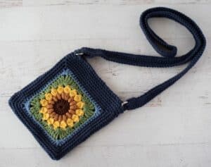 15 Cheerful Free Crochet Patterns for Sunflower Granny Squares - Annie ...
