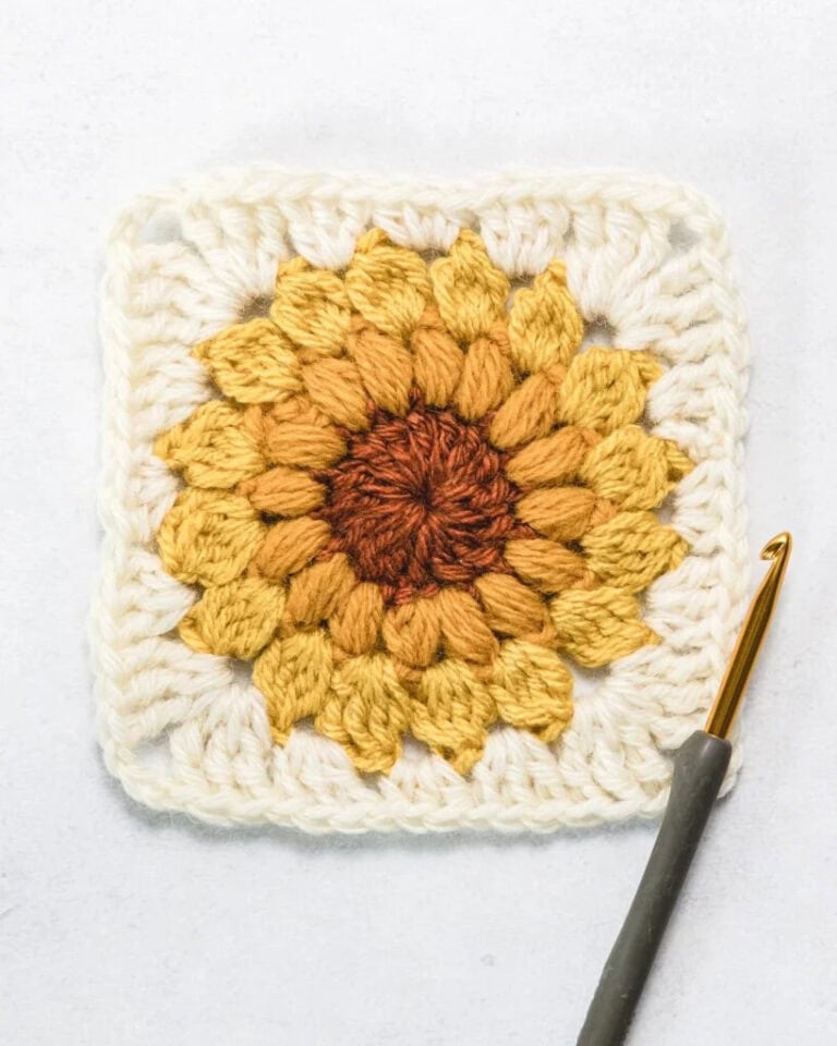 15 Cheerful Free Crochet Patterns for Sunflower Granny Squares - Annie ...