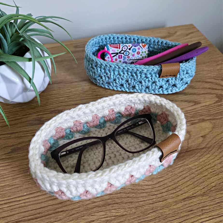Crochet Glasses Holder by A Crocheted Simplicity