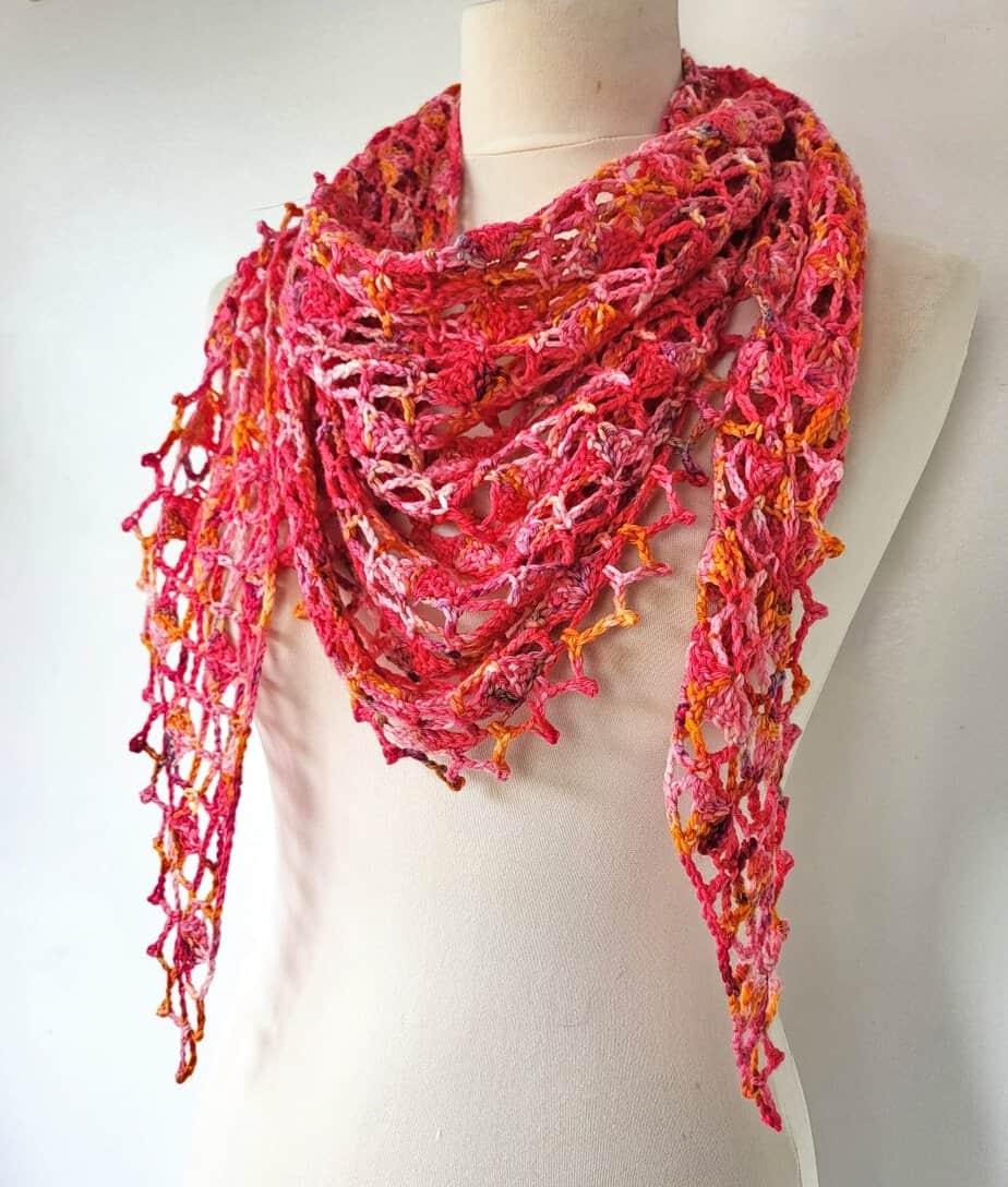 Rosehip - Free Easy Crochet Shawl pattern